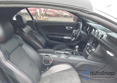 2021 Ford Mustang Gt Premium z USA, uszkodzony, nr VIN 1FATP8FF4M5143096